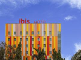 ibis Navi Mumbai - An Accor Brand，位于纳威孟买的酒店