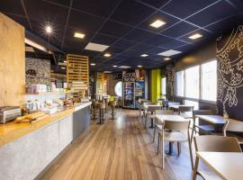 昂古莱姆中心宜必思快捷酒店，位于昂古莱姆的酒店