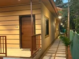 Seven Seas Beach Resort