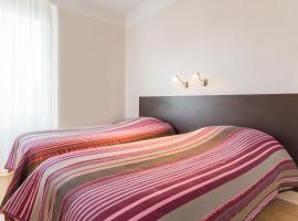 Logis Hôtel Le Jabron，位于La Bégude-de-Mazenc的酒店