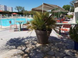 ibis Budget Arles Palais Des Congres，位于阿尔勒的酒店