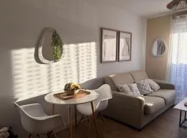 Cozy appartement parking et terrasse