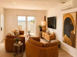 Relax - Food & beverage package included at our onsite restaurant - OBE