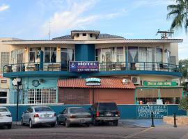 Hotel Marina Loreto，位于洛雷托的酒店