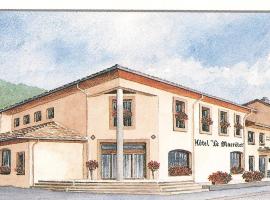 Hotel Le Macretet，位于瓦约纳克斯的酒店