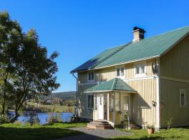 Lakeside House, Storstugan，位于Ramvik的酒店