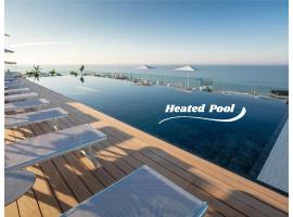 THE ONE CAORLE - Hotel & Apartments，位于卡奥莱的酒店