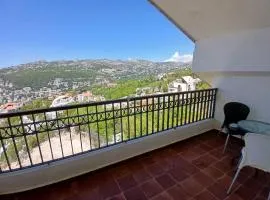 Colorful 1BR Apartment with Magical Views