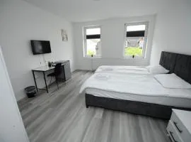 Royal Rooms 201