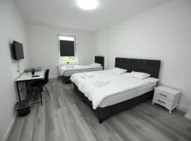 Royal Rooms 204