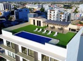 Beautiful apartment 1 block from the beach