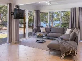 Amaroo Cottage Smiths Lake