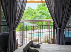 Tropical Dreaming - Your escape to Paradise