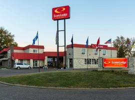 Econo Lodge Inn & Suites，位于梅迪辛哈特的酒店