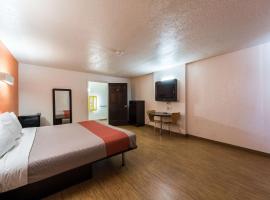 尤瓦尔迪6号汽车旅馆，位于尤瓦尔迪的酒店