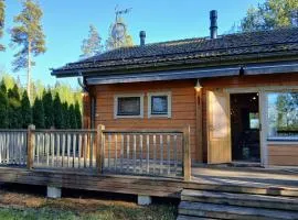 Villa Polly, Jaala, Luxury cottage with private sauna