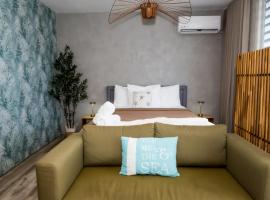 Seaside Escape at Luquillo Beach - Palma Luxe Studio，位于卢基约的酒店