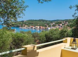 Bay View Hotel，位于(( Klonátika ))的酒店