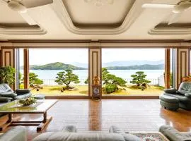 糸島,オーシャンフロントの広大な私邸,テニスコート2面,300平米超,最大20名,駐車場10台