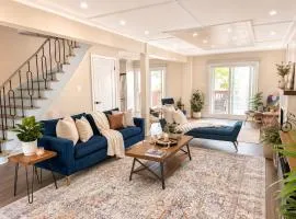 Lux 5BR Spacious Home Near Yonge St