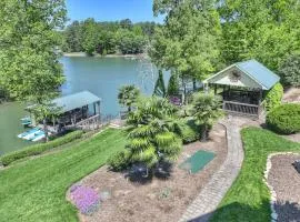 Jakes Lake House by AvantStay