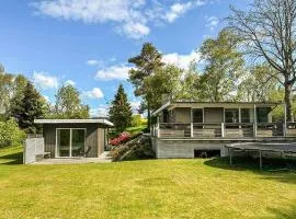 4 Bedroom Beautiful Home In Knebel