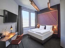 B&B HOTEL Rüsselsheim，位于吕塞尔斯海姆的酒店