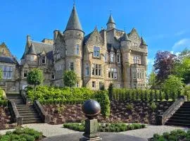 DOLLARBEG CASTLE - The Tower - Luxury Apartment