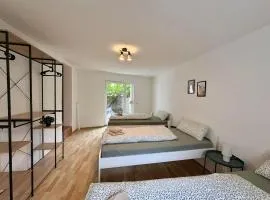 Apartment0 für 10 Handwerker&Monteure in Lampertheim mit Parkplatz & WLAN
