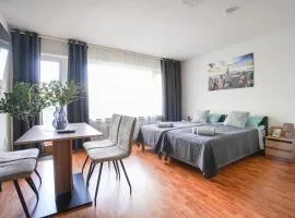 Komfort Apartment mit großem Balkon, Parkplatz & WiFi - Bremen Nord