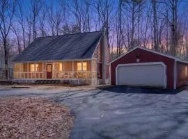 Charming Home Near Lake Winnipesaukee Beach Access home