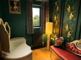 Muddy Boots-La Petite Mews