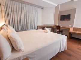 Hotel Évora by Rede Sagres，位于弗洛里亚诺波利斯的酒店