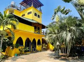 Casa Colibri La Punta