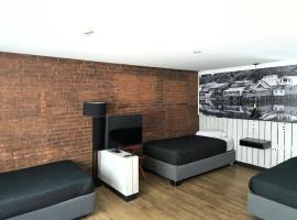 Hostal Boutique Black Cat，位于圣地亚哥的酒店
