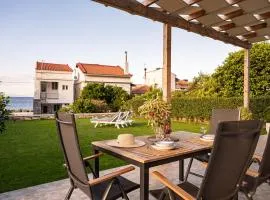 Aelia Summer House
