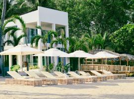 Binucot Pearl Boutique Resort，位于Ferrol的酒店