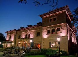 阿塔兹酒店，位于格乔的酒店