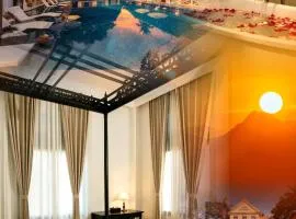 景兰王庭酒店Jing Land Palace Hotel Luang PrabangMount Phousi Sunset View Hotel Enjoy sunrise sunset with full views of Luang Prabang and the Mekong River