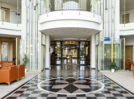 Atomis Hotel Munich Airport by Mercure，位于奥伯丁的酒店