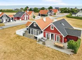 Charming Terraced House By The Beach And Forest