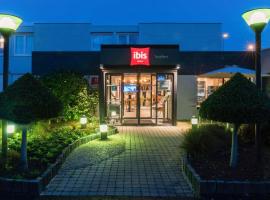 图尔诺德宜必思酒店，位于图尔的酒店