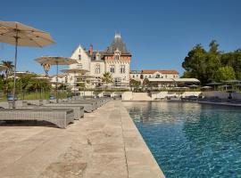 Château St Pierre de Serjac，位于Puissalicon的酒店