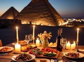 Enjoy pyramids Golden Hotel，位于开罗的酒店