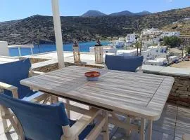 TDM Beach House Sifnos at Faros Beach