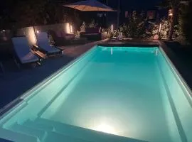 All-In Rhein-Main - Pool, Sauna & Workspace!