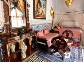 Riad Fes Baraka Piscine & SPA