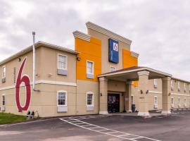 Motel 6-Jourdanton, TX，位于Jourdanton的酒店