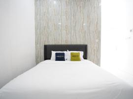Urbanview Hotel Nimara Ngawi by RedDoorz，位于Ngawi的酒店