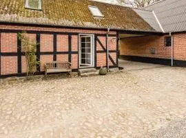 2 Bedroom Lovely Apartment In Kolind